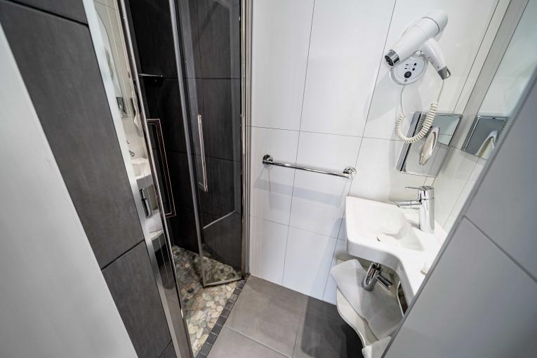 Hôtel De La Paix - Single Room